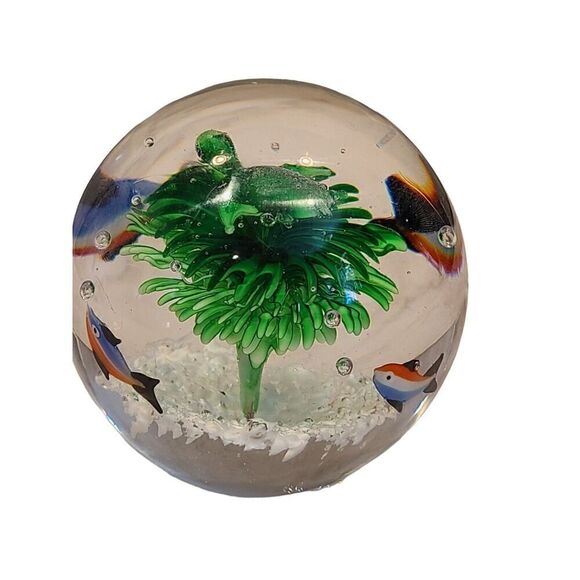 Art Glass Sea Turtle & Colorful Fish Paperweight Hand Crafted Blown Figurine EUC - Picture 5 of 12